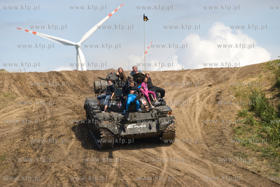 13 Zjazd Pojazdow Wojskowych w Darlowie 24.06.2011...