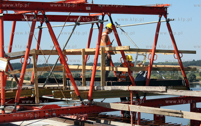 Kwidzyn. Budowa mostu przez Wisle.  Inwestycja warta...