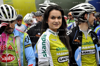 Kwidzyn. Final Skandia Maraton Lang Team. W wyscigu...