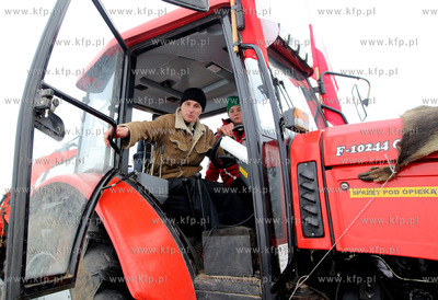 Protest rolnikow z powiatow chojnickiego i tucholskiego...