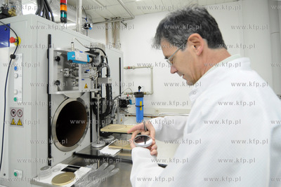 Tani sposob masowej produkcji grafenu - rewolucyjnego...