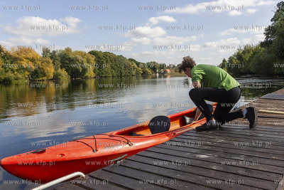 Przystań kajakowa na rzece Radunia w Juszkowie w gmienie...