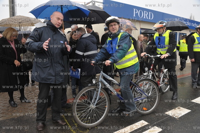 Otwarcie nowoczesnego miasteczka ruchu drogowego, ktore...