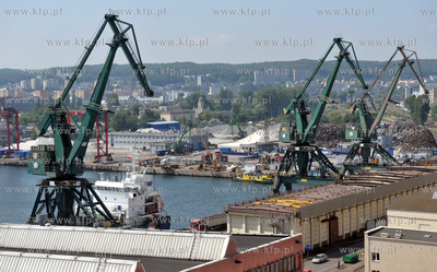 Port Gdynia
07.06.2011
fot. Maciej Kosycarz / KFP