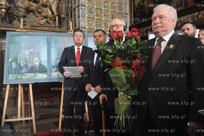 70 urodziny Lecha Walesy. Uroczysta gala wreczenia...