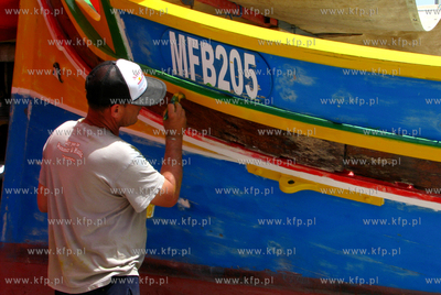 Malta. Kutry w porcie w Marsaxlokk 01.05.2013 fot....