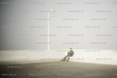Sopot. Mgla na molo.
11.03.2010
fot. Krzysztof Mystkowski...