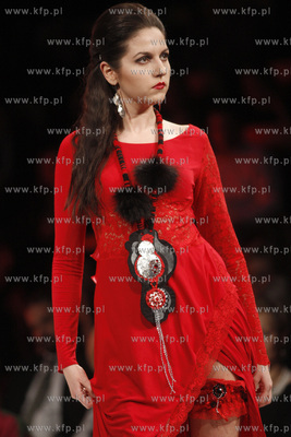 Gdansk. Gala Bursztynu i Mody Amberif 2011. Nz  pokaz...