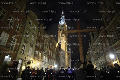 Miejska Droga Krzyzowa, zorganizowana po raz osmy przez...