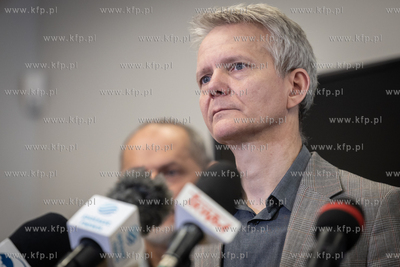 Oprowadzanie dziennikarzy po wystawie stałej MIIWŚ....