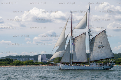 Baltic Sail 2023. Parada żaglowców po wodach Zatoki...