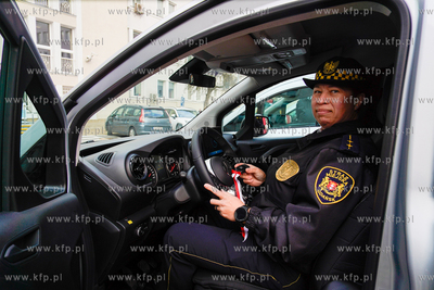 Urząd Miejski w Gdańsku. Przekazanie 3 nowych radiowozów...