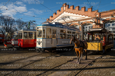 Dzień otwarty z zabytkowymi tramwajami w Zajedni Nowy...