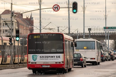 Gdańsk. Kampania społeczna dot. szczepienia się...