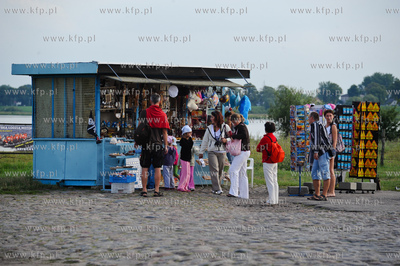 Mikoszewo. Stoisko z pamiatkami.
22.07.2011
fot....