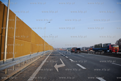 Gdansk. Budowa wezla drogowego Karczemki i trasy WZ....