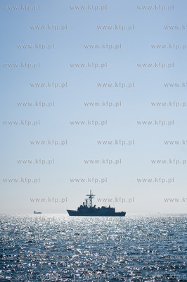 Gdynia. Oksywie. Port Marynarki Wojennej. Fregata rakietowa...