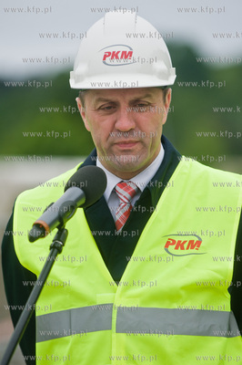 Gdansk. Powstajacy wiadukt Pomorskiej Kolei Metropolitalnej...