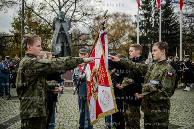 Gdansk. Wrzeszcz. Uroczyste złożenie kwiatów pod...