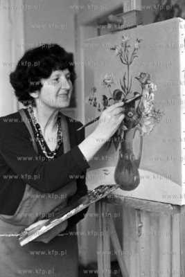 Eeonora Jagaciak- Baryłko, artystka plastyk w swojej...