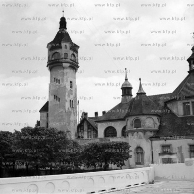 Latarnia morska i Zakład Balneologiczny w Sopocie....