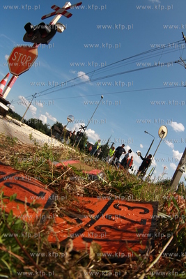 Mosty kolo Leborka. Pociag SKM uderzyl w cysterne....