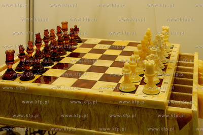 Amberif 2010. 17. Miedzynarodowe Targi Bursztynu, Bizuterii...