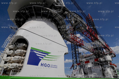 Gdansk. Nabrzeze Obroncow Westerplatte. Zbudowany w...