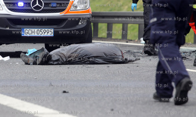 W wypadku samochodowym na obwodnicy Chojnic zginal...