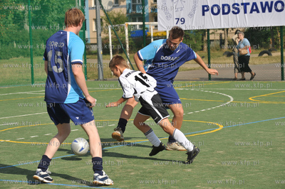 Gdansk. Przymorze. Szkola Podstawowa nr 79 ul. Kolobrzeska...