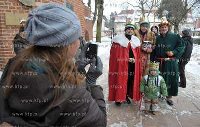 Orszak Trzech Kroli z okazji ich swieta. Pochod Trzech...