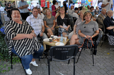 Festyn i akcja charytatywna Zeszyt dla ucznia zorganizowany...