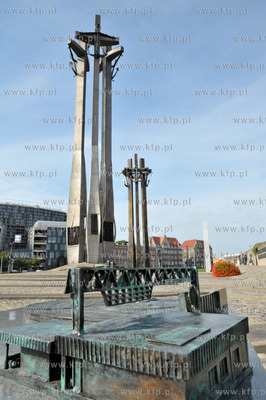 Gdansk. Plac Solidarnosci. Makieta przedstawiajaca...