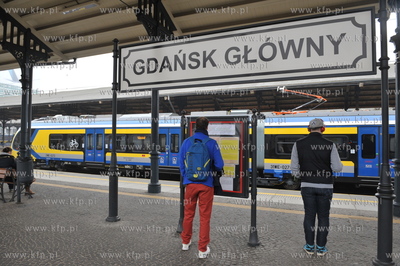 Gdansk, Dworzec Glowny PKP. Inauguracyjny, pierwszy...