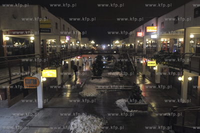 Gdańsk Chełm. Centrum Handlowe Pasaż Chełmski na...
