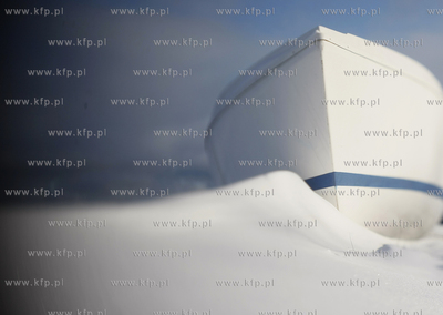 Puck. Zamarznieta Zatoka Pucka. 14.01.2010 fot. Krzysztof...