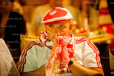 Gdansk. Dlugi Targ. Sympatycy reprezentacji Polski...