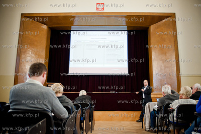 Gdansk. Aula Centrum Ksztalcenia Ustawicznego im. marszalka...