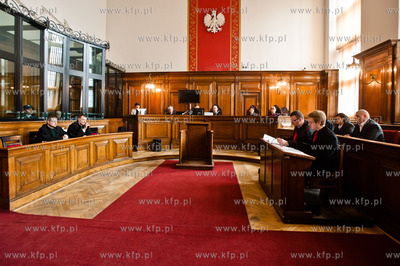 Sad Rejonowy w Gdansku. Rozprawa przeciwko Annie i...