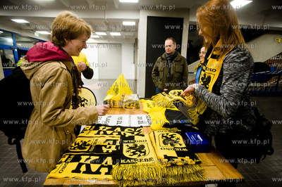 Gdansk. Hala Olivia. Kaszubski Weekend z Hokejem. Mecz...