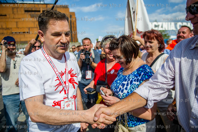 Gdansk. Plac Solidarnosci. Pokojowa manifestacja zwiazkowcow,...