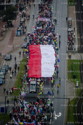 Gdańsk. Manifestacja Komitetu Obrony Demokracji pod...