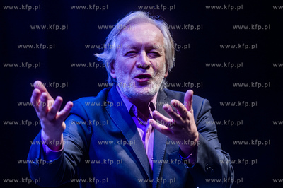 Gdańsk. Sala Teatralna Domu Technika NOT. Charytatywny...