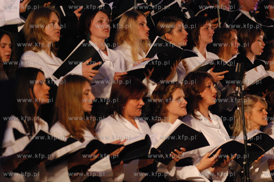 Inauguracja obchodow Dni Papieskich w Gdyni. Kosciol...