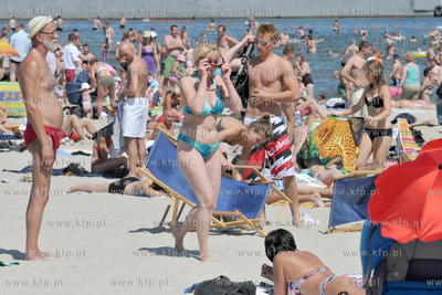 Tlumy turystow i plazowiczow na plazy w Gdyni Srodmiesciu
11.07.2010
Fot....