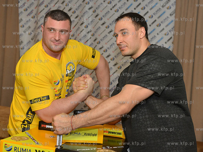 Do Rumi przyjechal wczoraj Alexey Voevoda - Rosja (na...