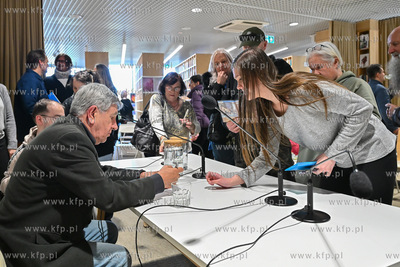Sopoteka - Miejska Biblioteka Publiczna w Sopocie....