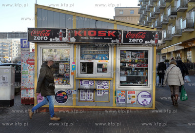 Gdynia. Kiosk na skrzyzowaniu il. 10 lutego i Wladyslawa...