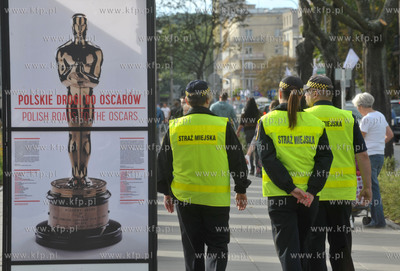40 Festiwal Filmowy w Gdyni. Straz Miejska patroluje...