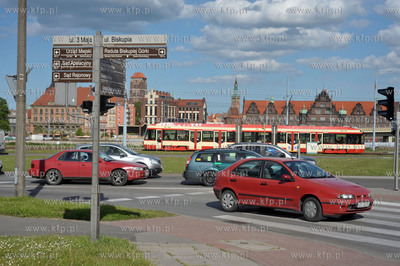 Gdansk. Skrzyzowanie  ul. 3 maja i Armii Krajowej ,...